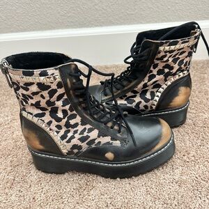 Steve Madden Avenger Boots